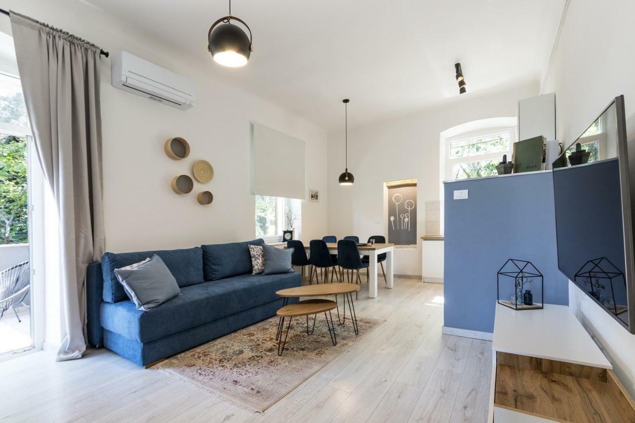 *** Lounge Terrace Apartment With The Harbour View / City Centre *** 普拉 外观 照片