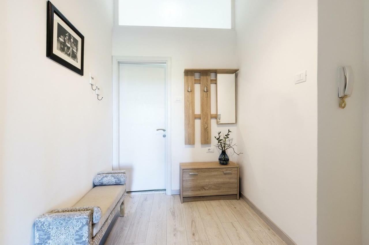*** Lounge Terrace Apartment With The Harbour View / City Centre *** 普拉 外观 照片
